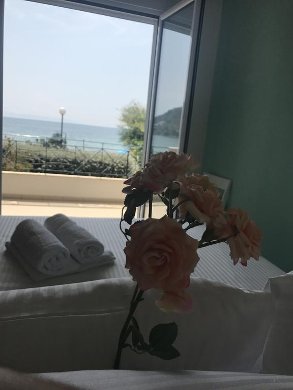 Boutique Apartment Волос Екстериор снимка